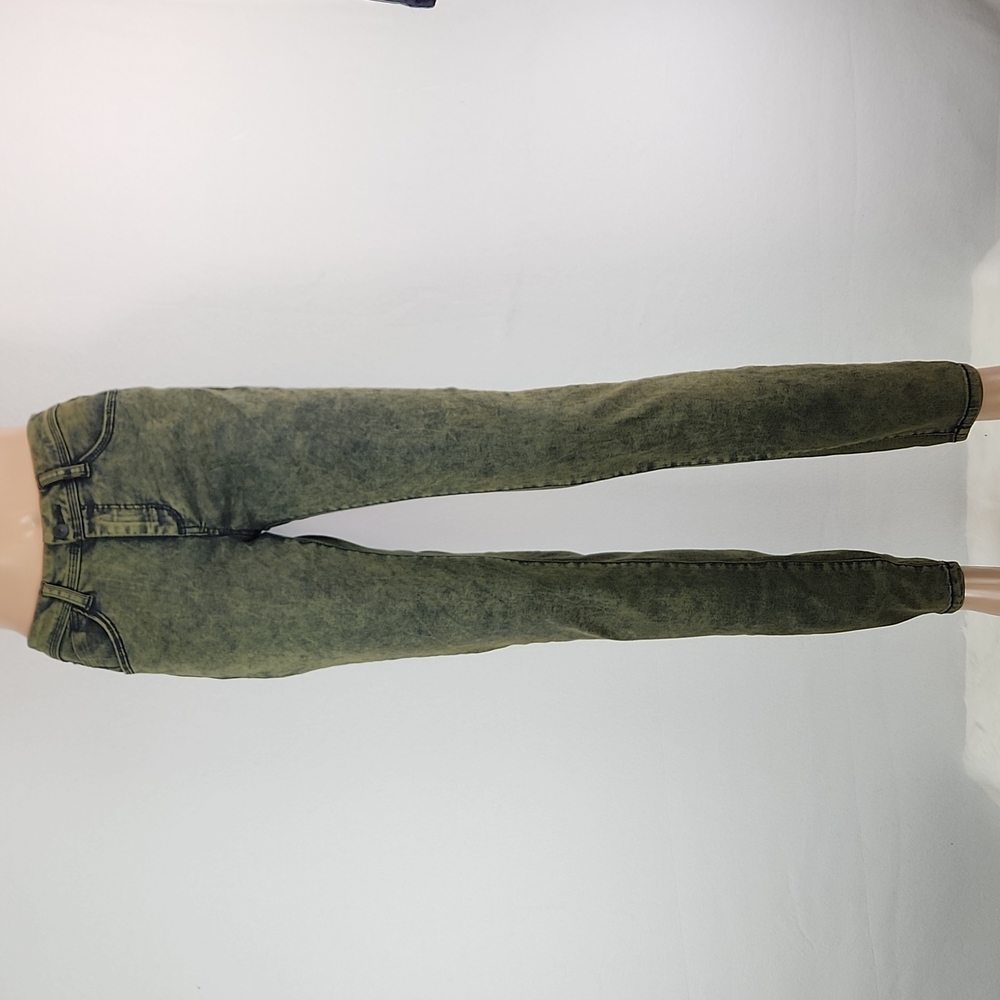 Signature Studio jeggings,  Size 4, 30 Waist